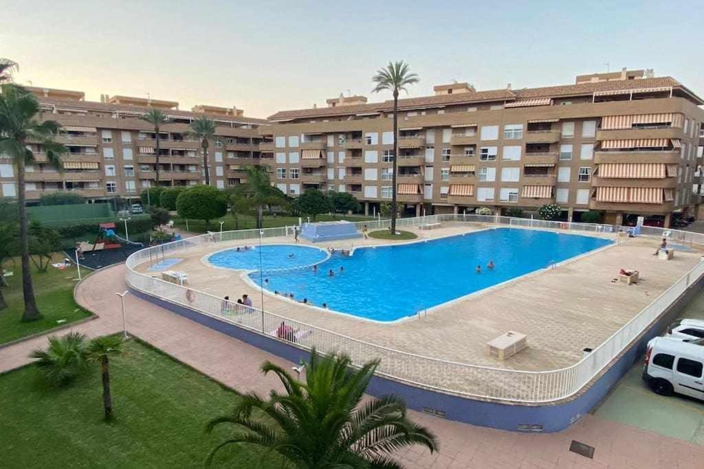 Apartamento A 150M De La Playa Wifi Gratis デニア エクステリア 写真